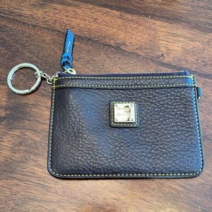 Dooney & Bourke change purse